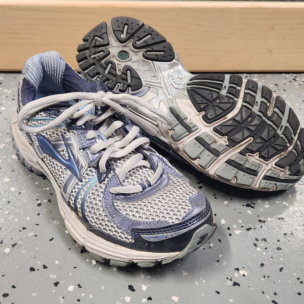 Brooks Blue and White Athletic Shoes with Mesh Upper